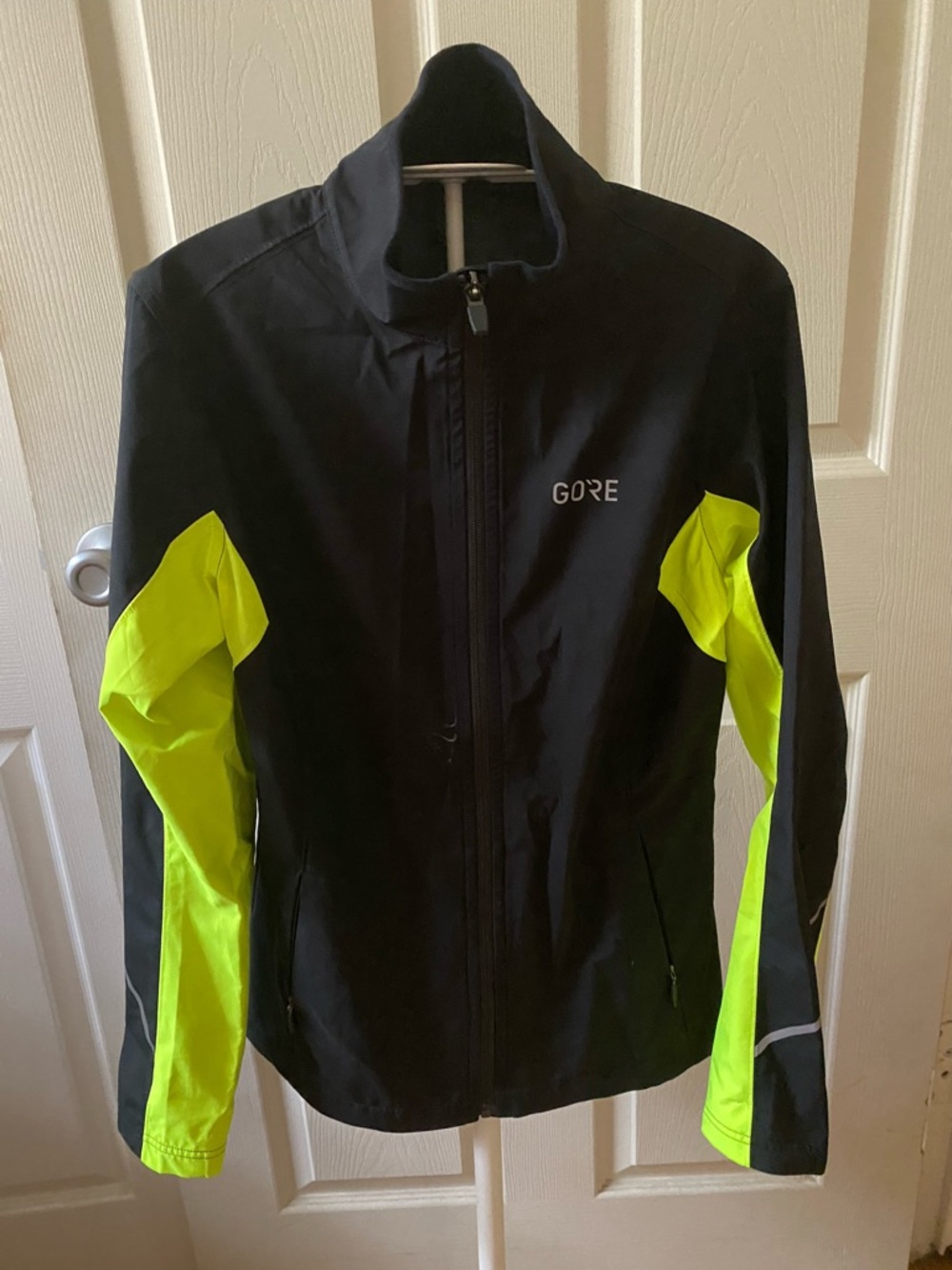 NWT GORE-TEX Windstopper Women’s Soft Shell Jacket XS